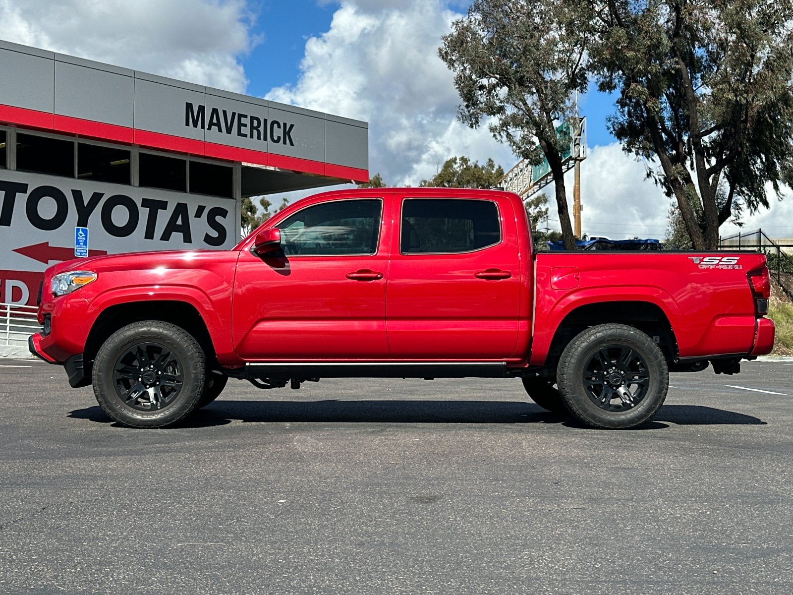 2022 Toyota Tacoma TRD Sport V6