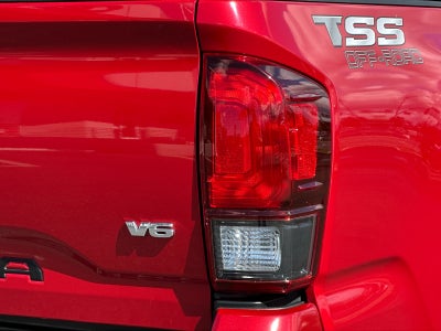 2022 Toyota Tacoma TRD Sport V6