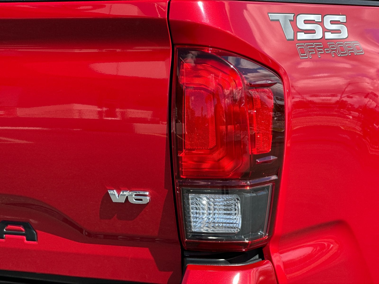 2022 Toyota Tacoma TRD Sport V6