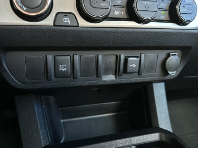 2022 Toyota Tacoma TRD Sport V6