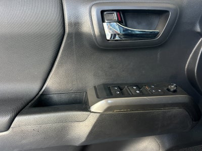 2022 Toyota Tacoma TRD Sport V6