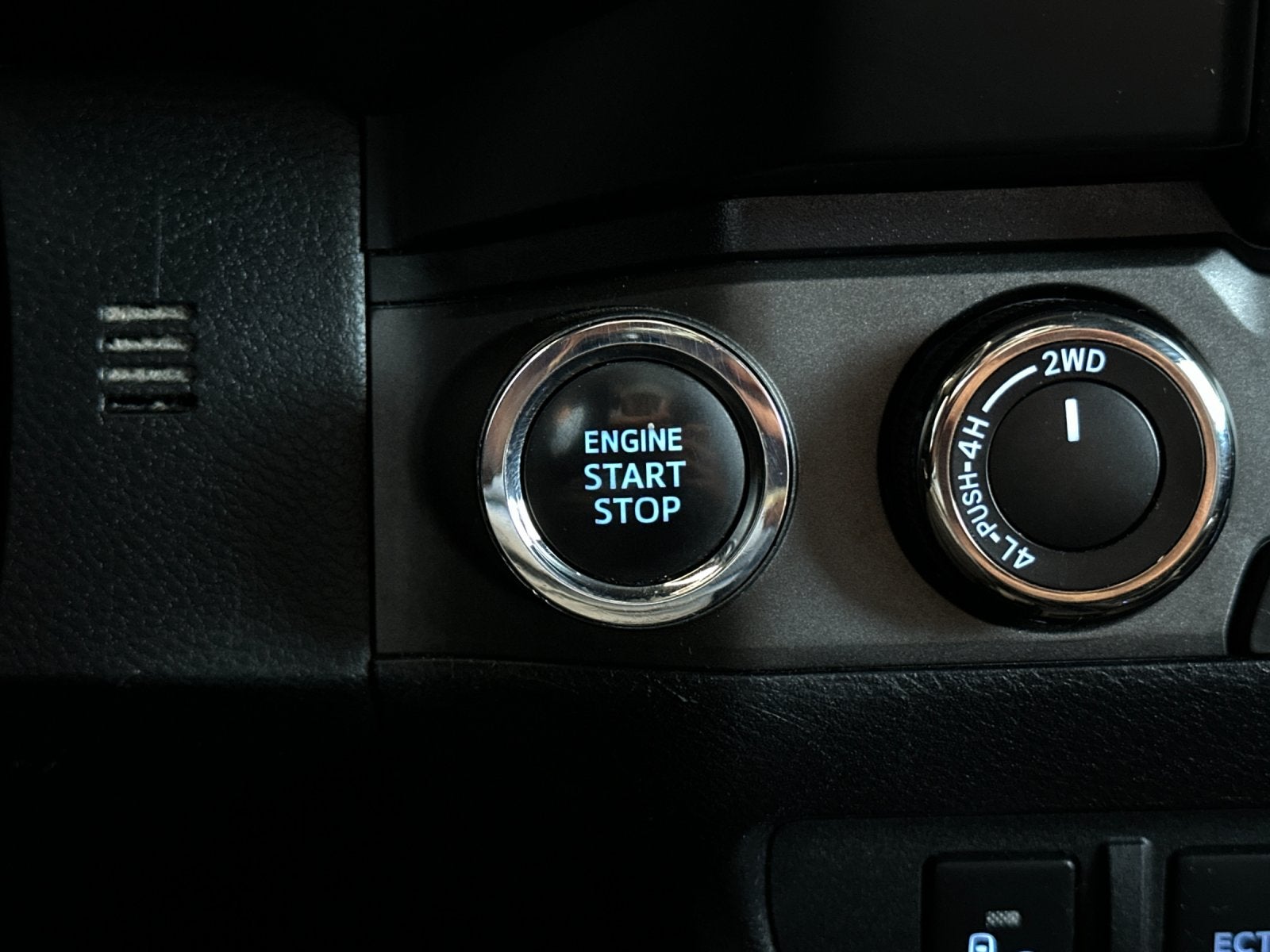 2022 Toyota Tacoma TRD Sport V6