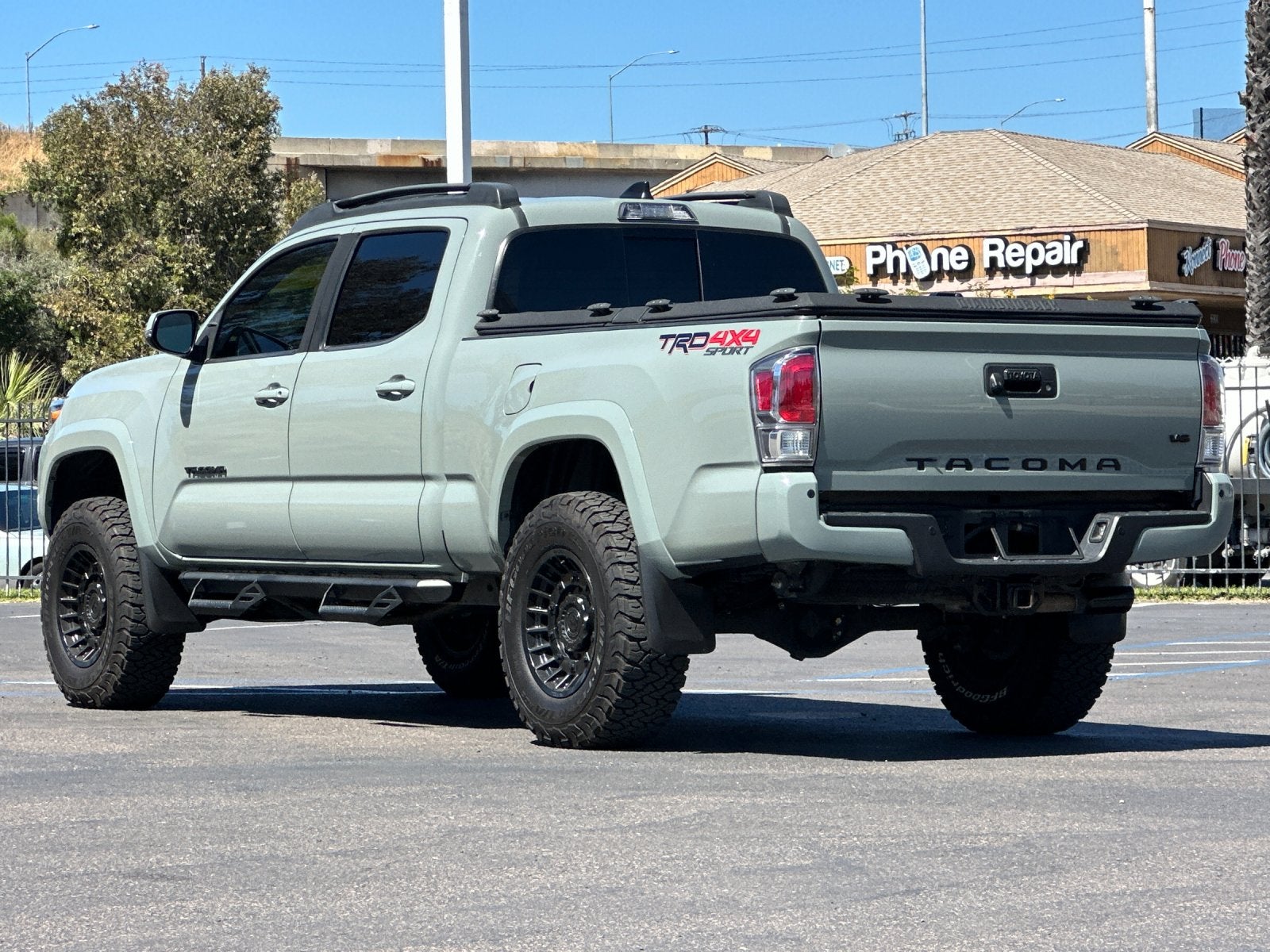 2022 Toyota Tacoma TRD Sport V6