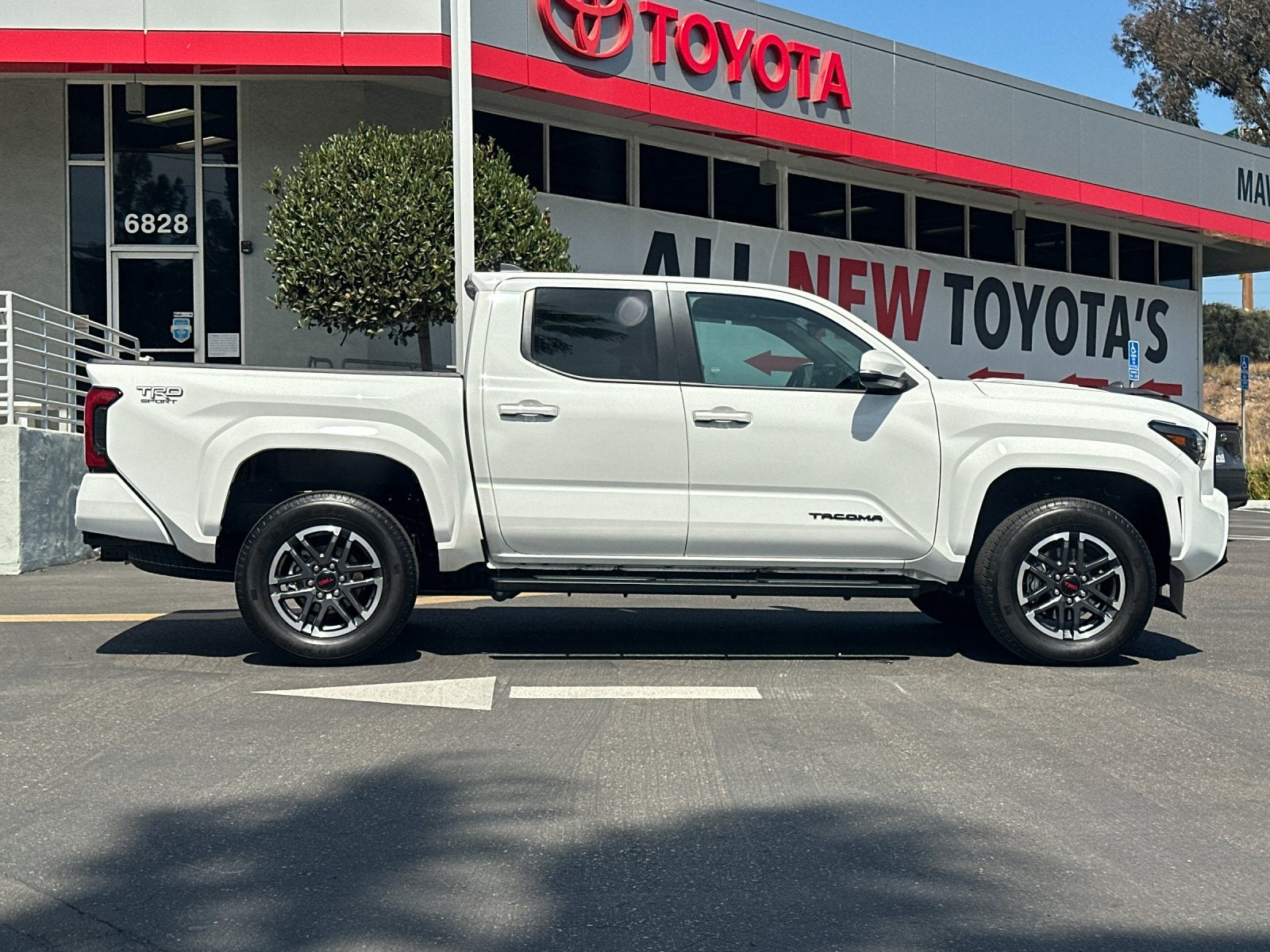 2025 Toyota Tacoma TRD Sport