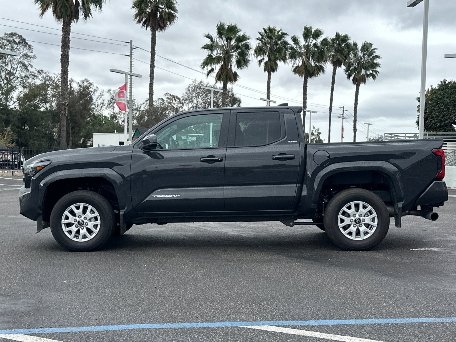 2025 Toyota Tacoma SR5