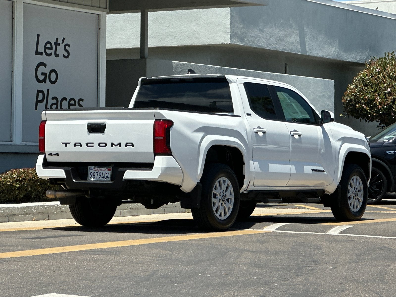2025 Toyota Tacoma SR5