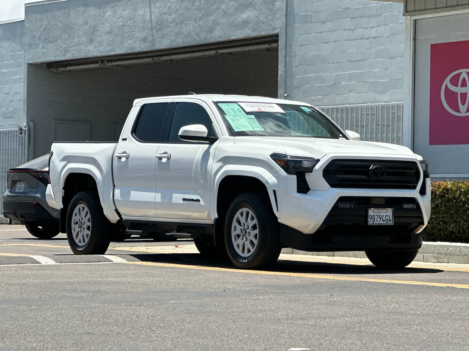 2025 Toyota Tacoma SR5