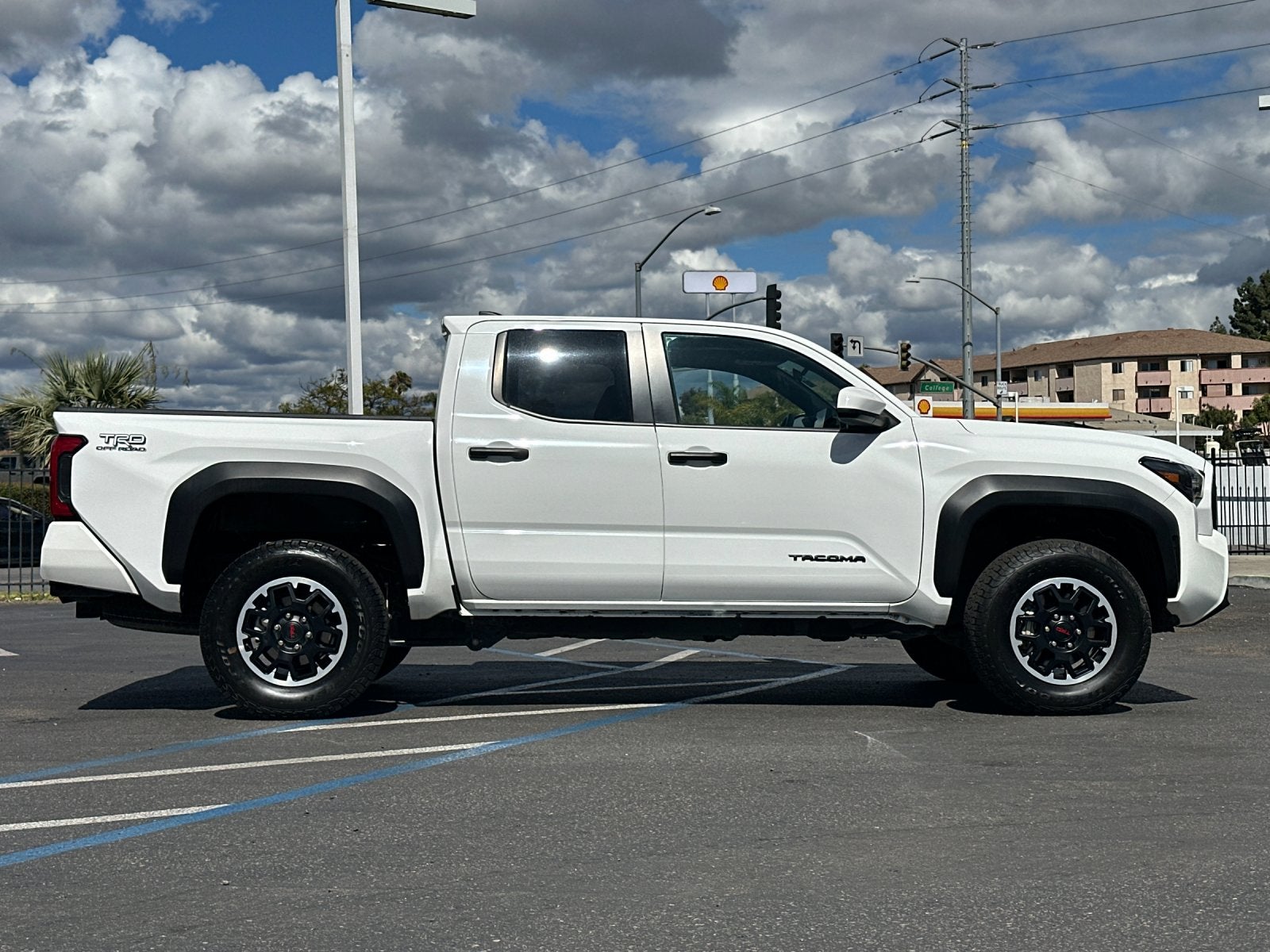 2024 Toyota Tacoma TRD Off-Road