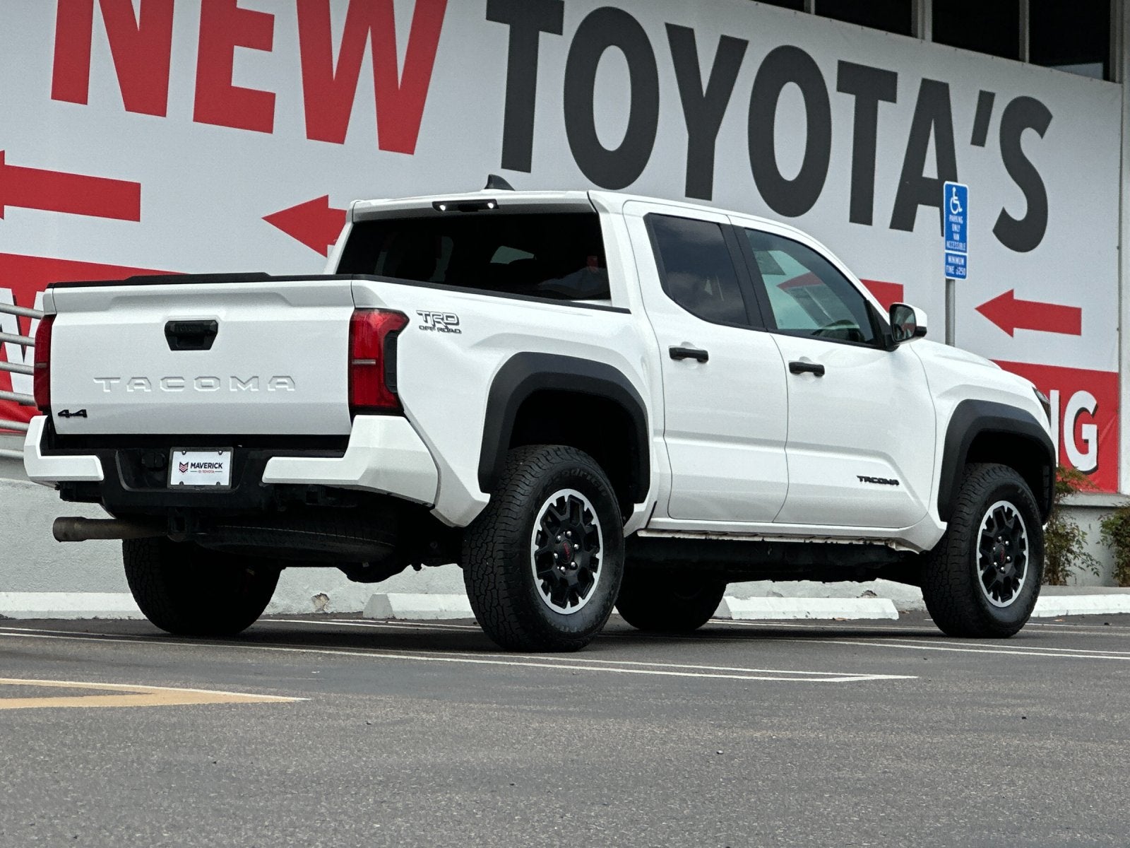 2025 Toyota Tacoma TRD Off-Road