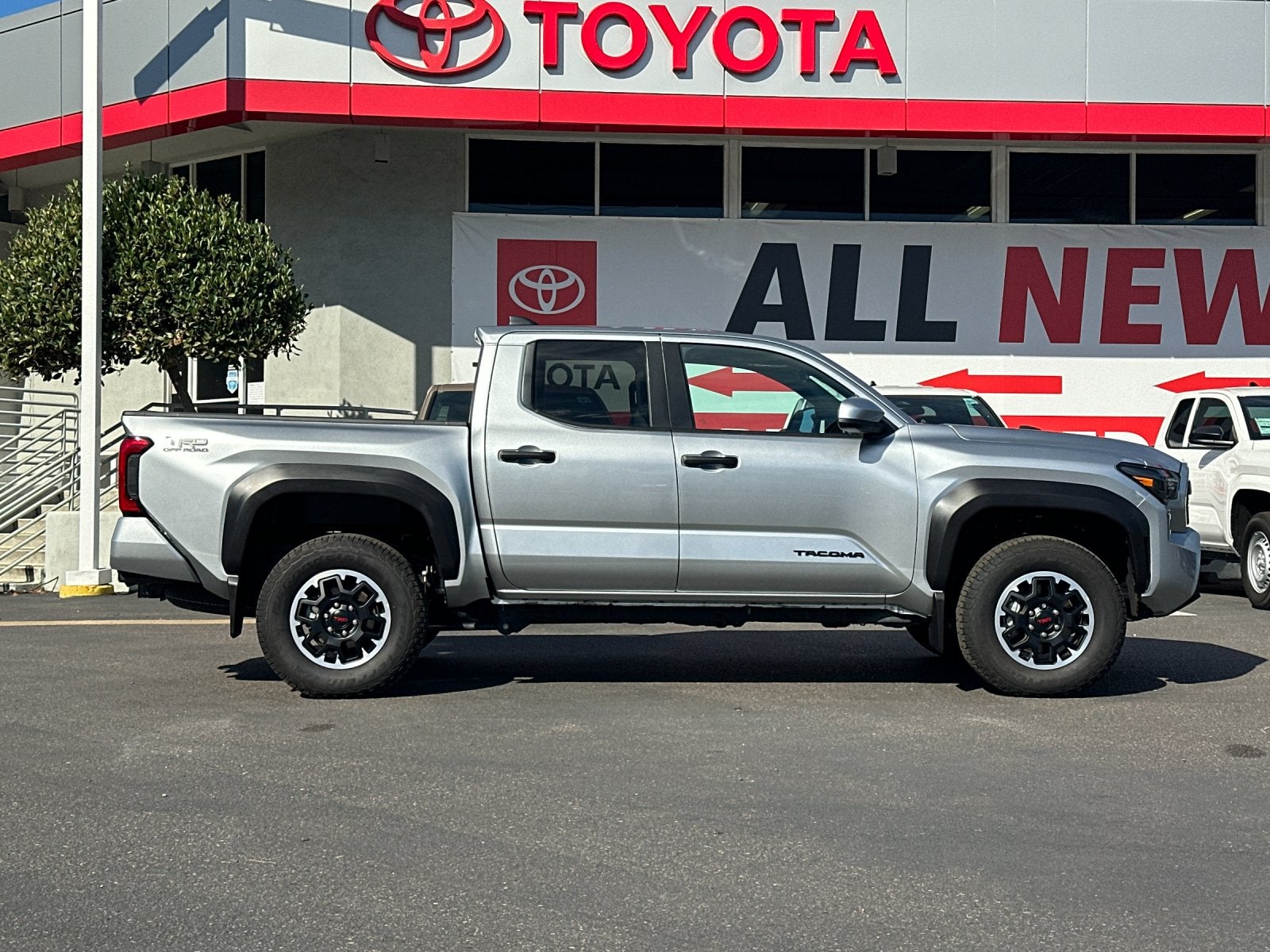 2025 Toyota Tacoma TRD Off-Road
