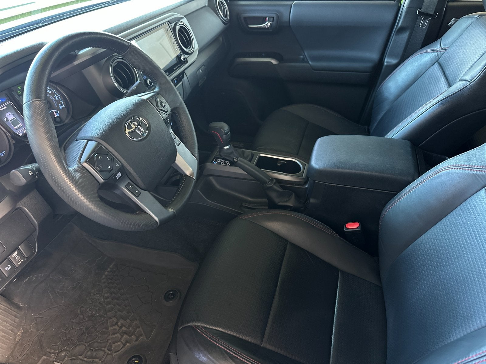 2022 Toyota Tacoma TRD Pro V6