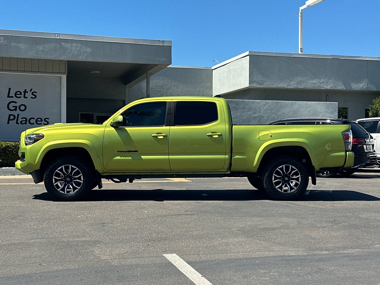 2023 Toyota Tacoma TRD Sport V6