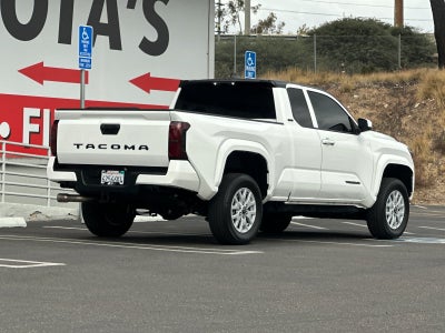 2025 Toyota Tacoma SR5