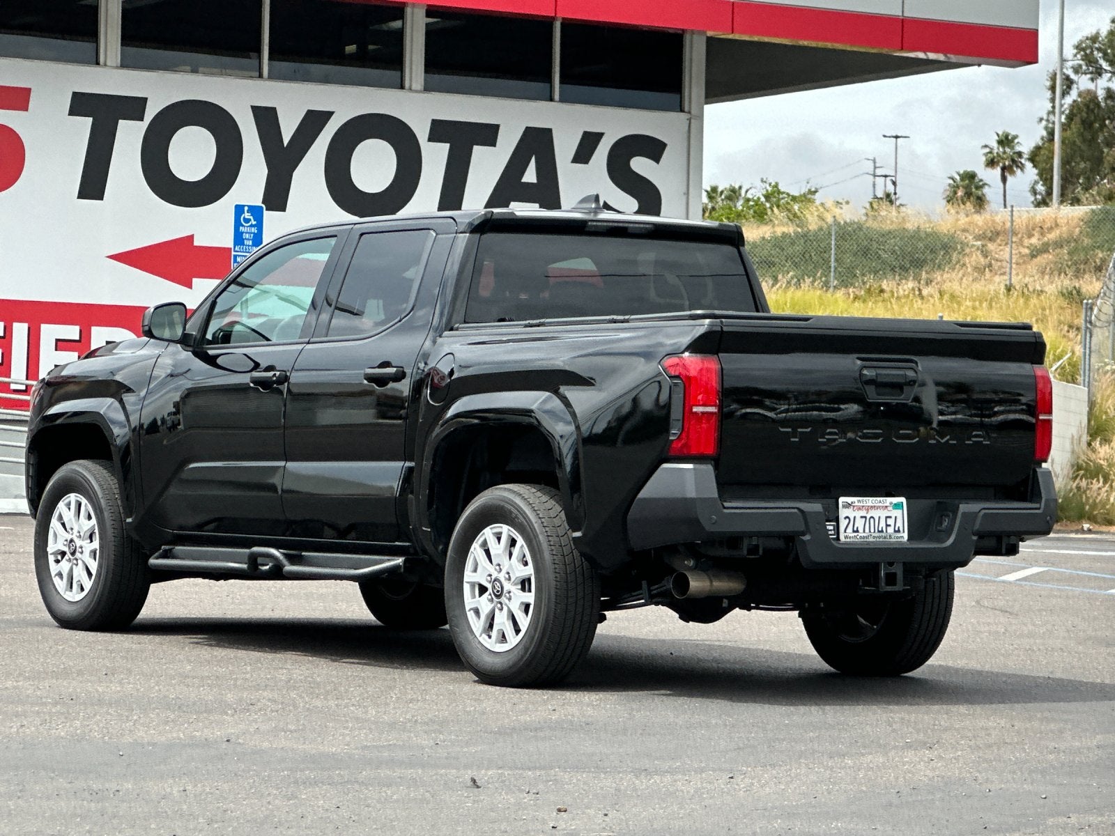 2025 Toyota Tacoma SR