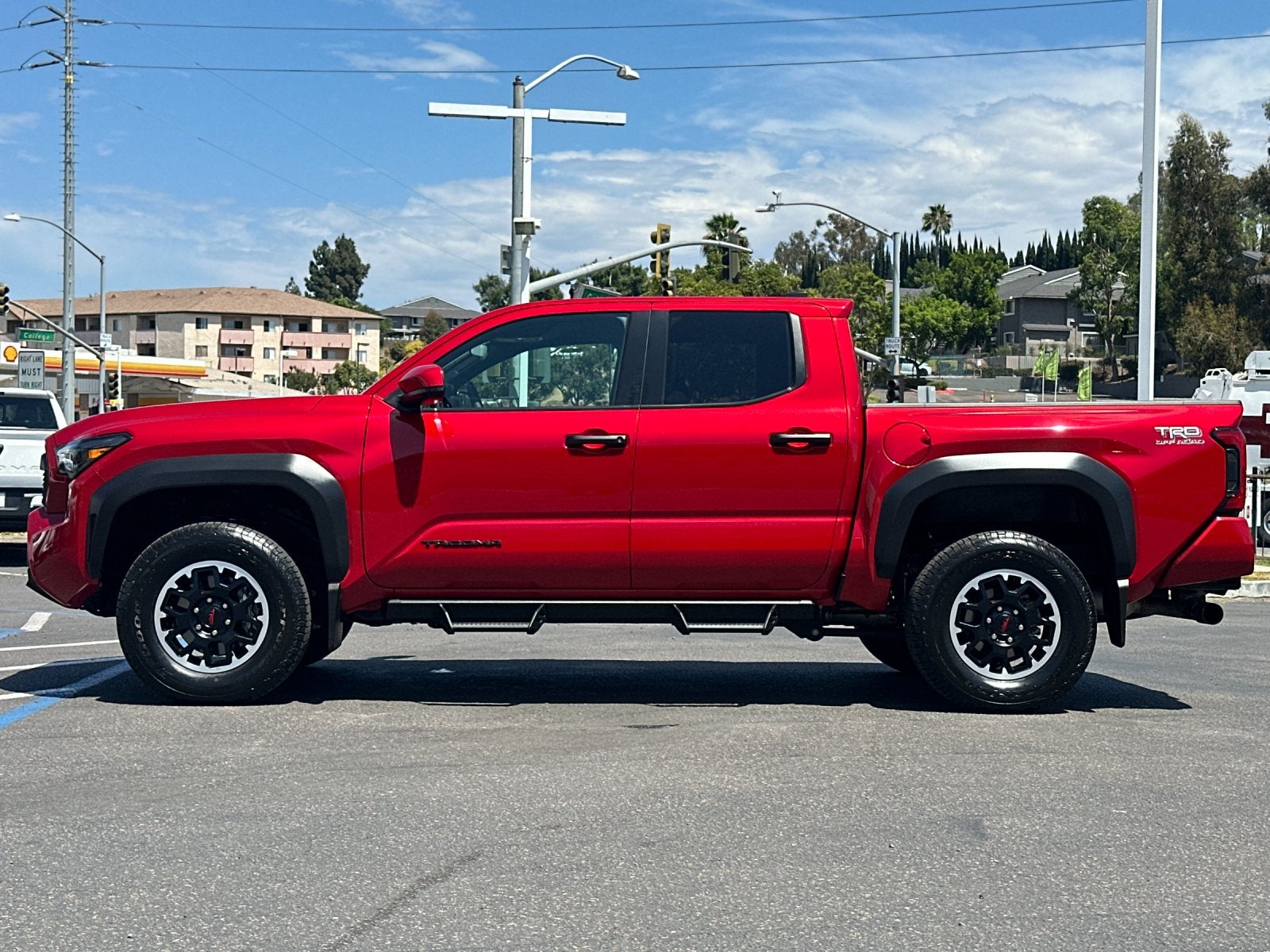 2025 Toyota Tacoma TRD Off-Road