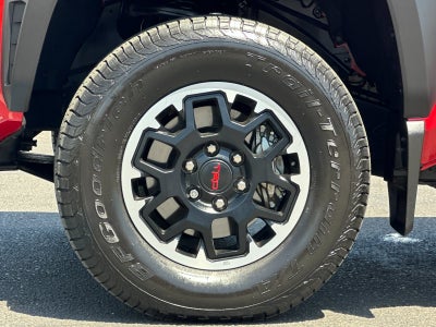 2025 Toyota Tacoma TRD Off-Road