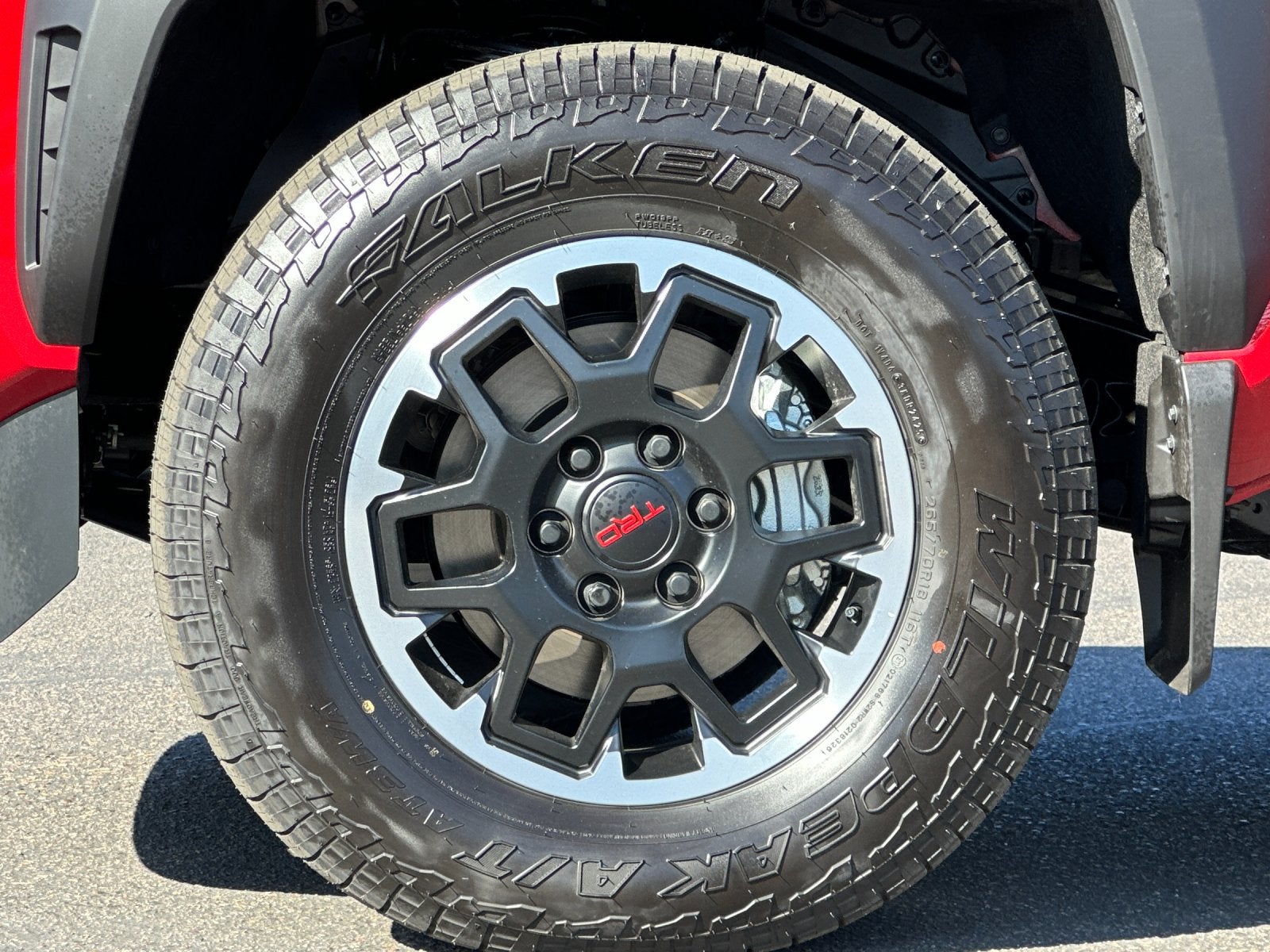 2025 Toyota Tacoma Hybrid TRD Off Road