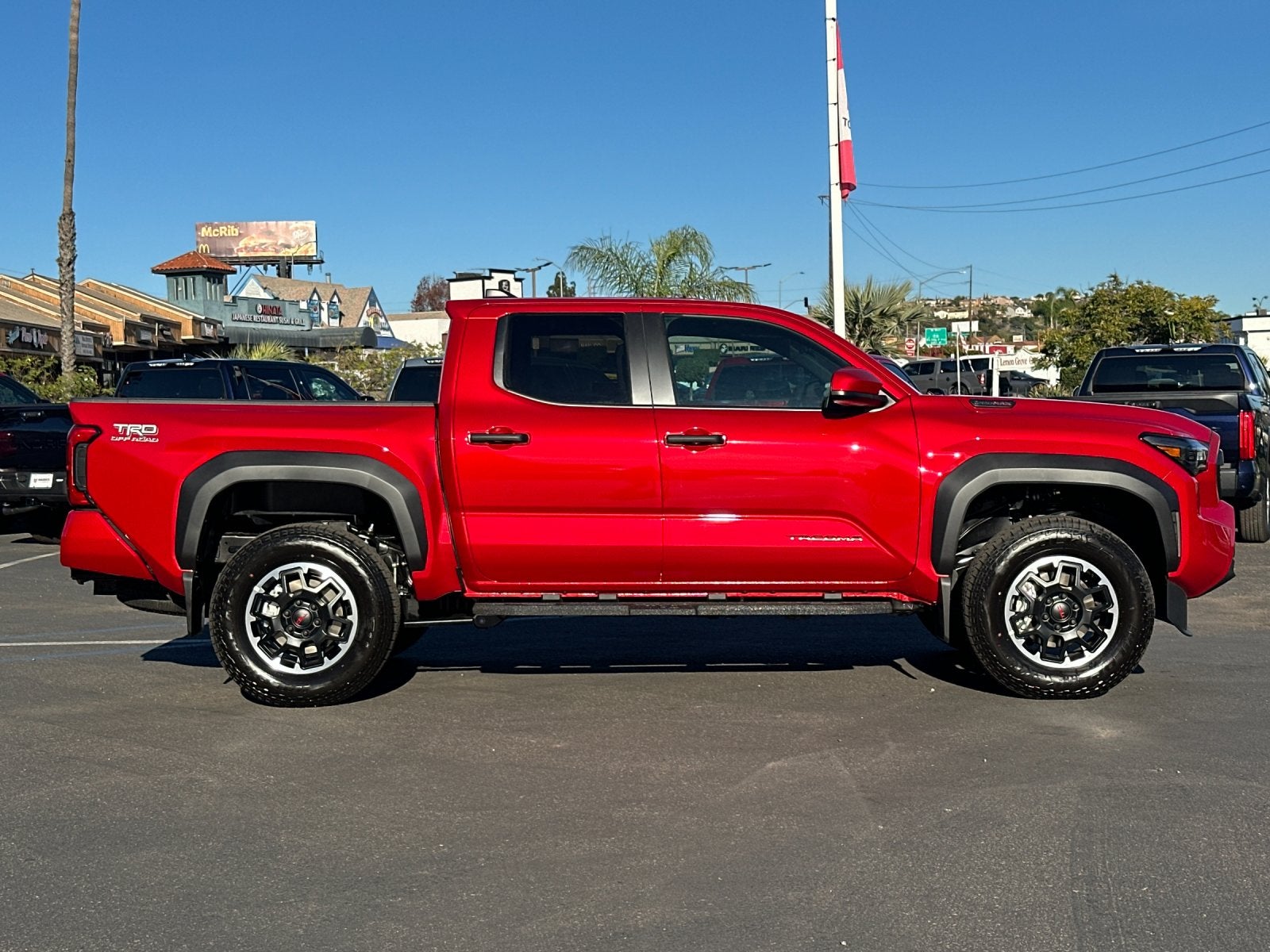 2025 Toyota Tacoma Hybrid TRD Off Road