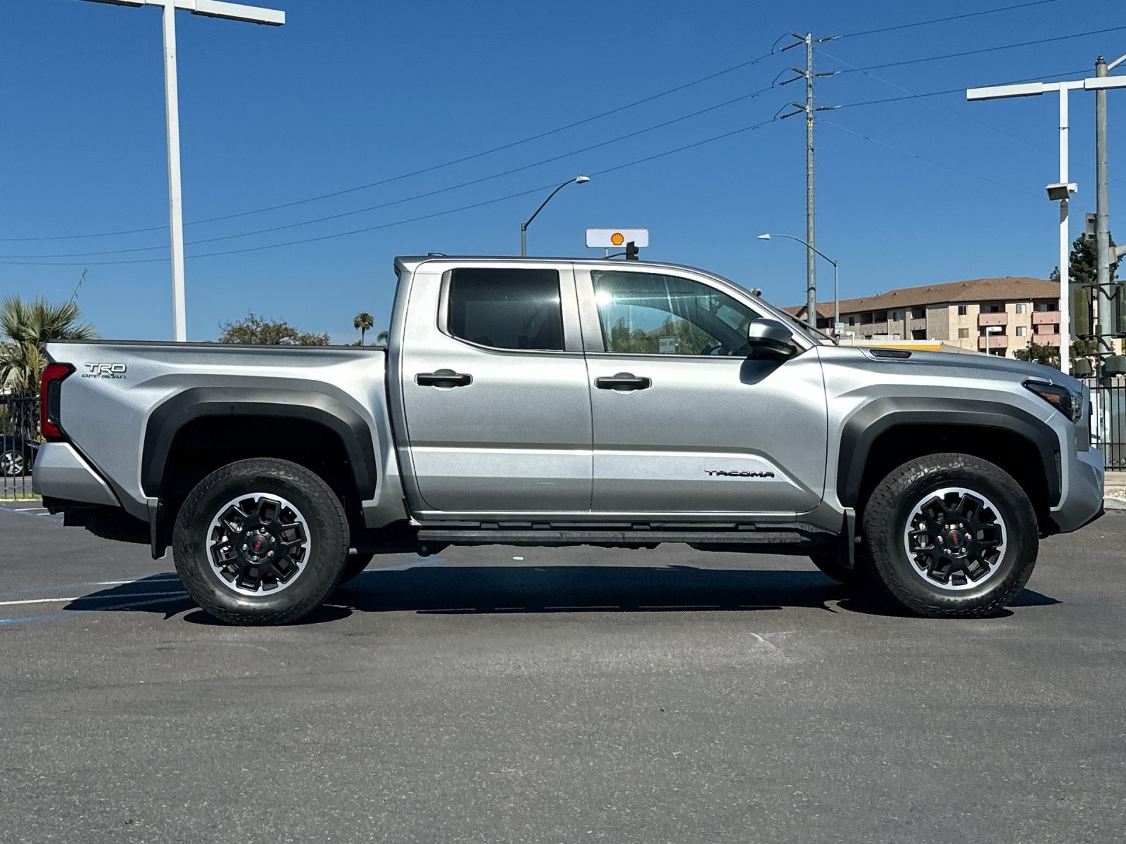 2025 Toyota Tacoma Hybrid TRD Off Road
