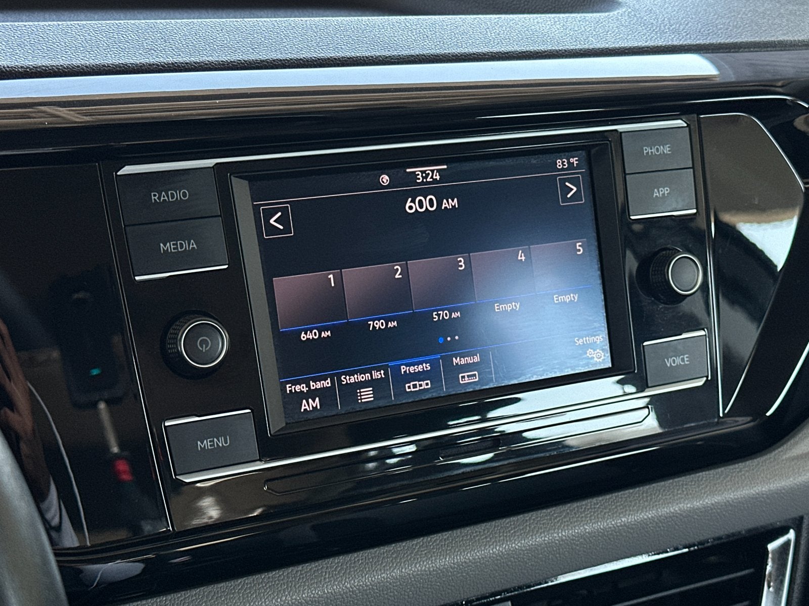 2024 Volkswagen Taos 1.5T S