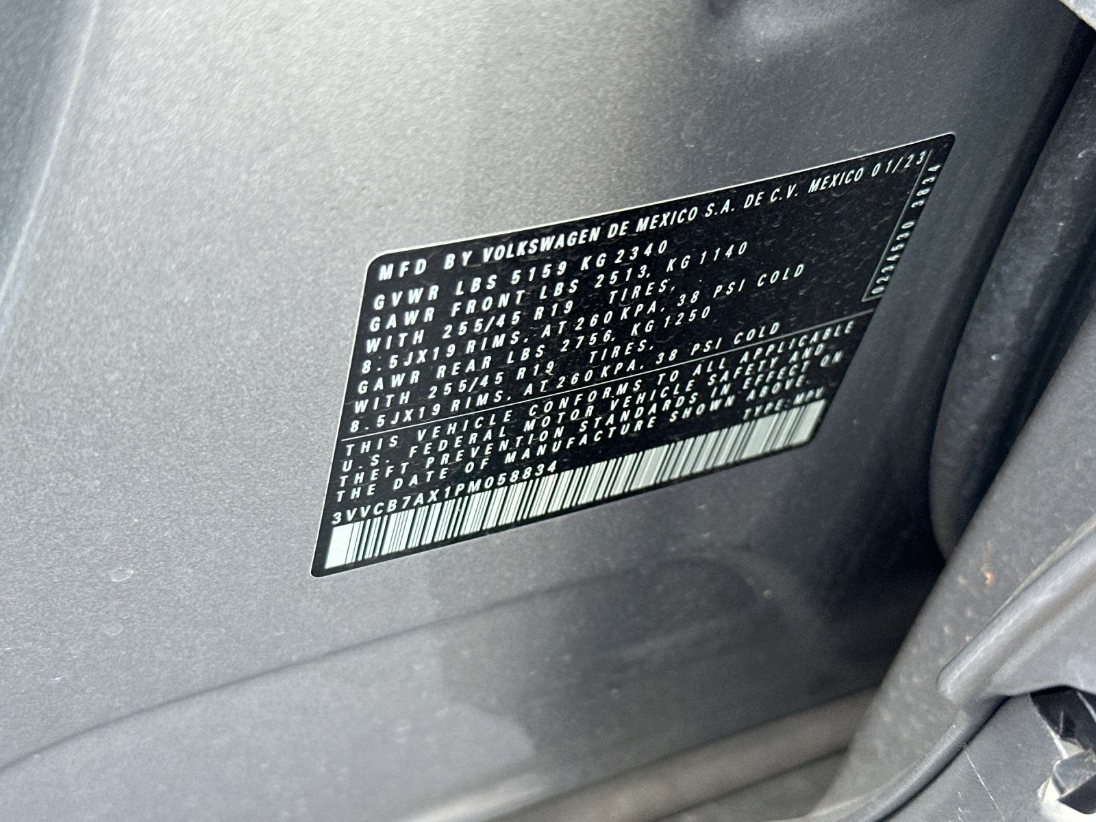 2023 Volkswagen Tiguan 2.0T SE R-Line Black