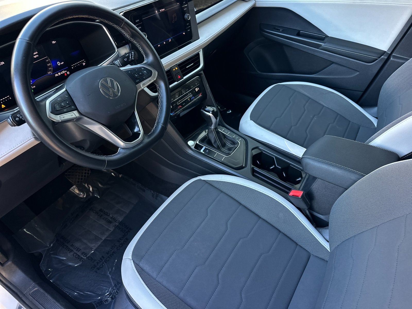 2025 Volkswagen Taos 1.5T SE