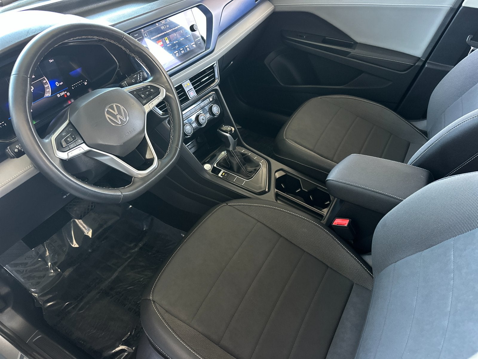 2024 Volkswagen Taos 1.5T SE