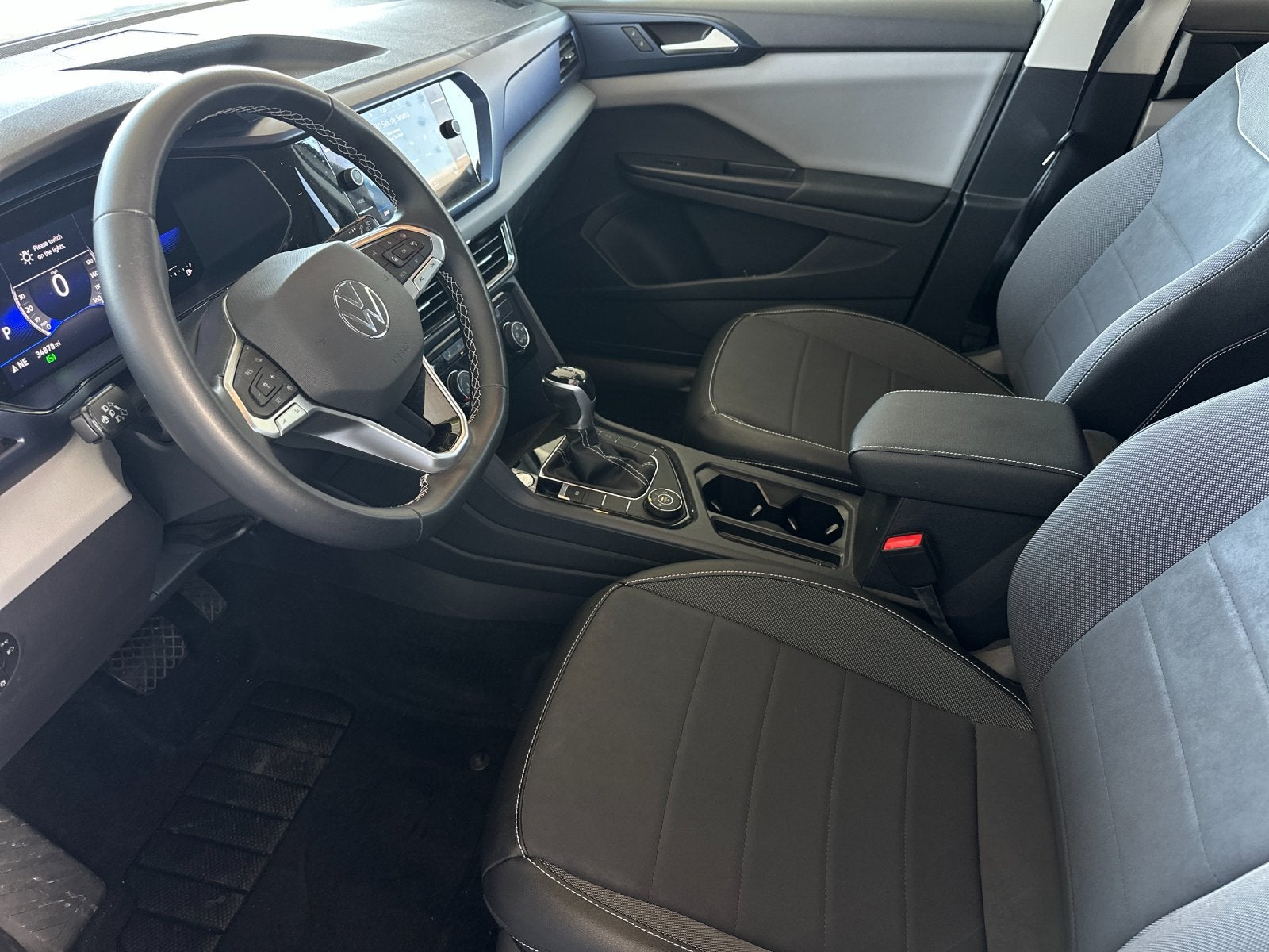 2023 Volkswagen Taos 1.5T SE