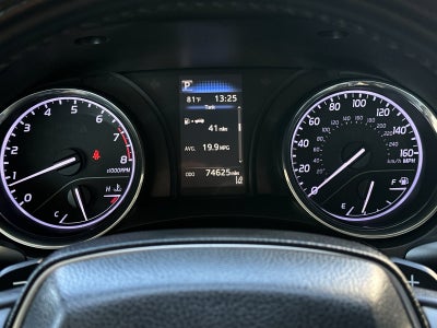 2019 Toyota Camry SE