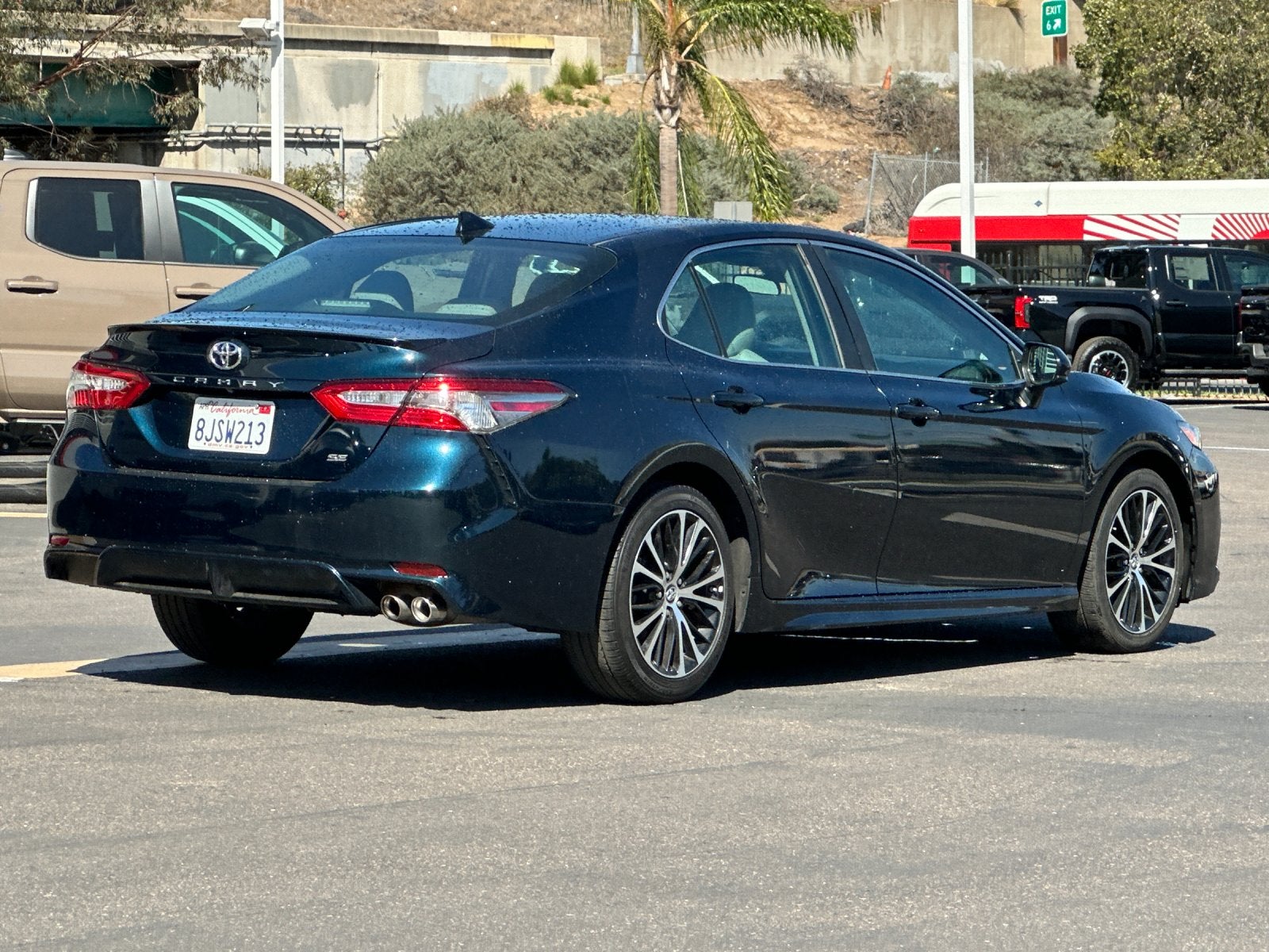2019 Toyota Camry SE