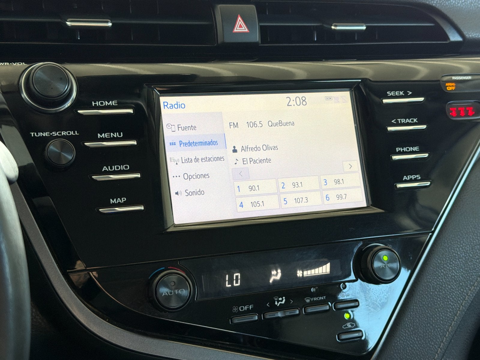 2019 Toyota Camry SE
