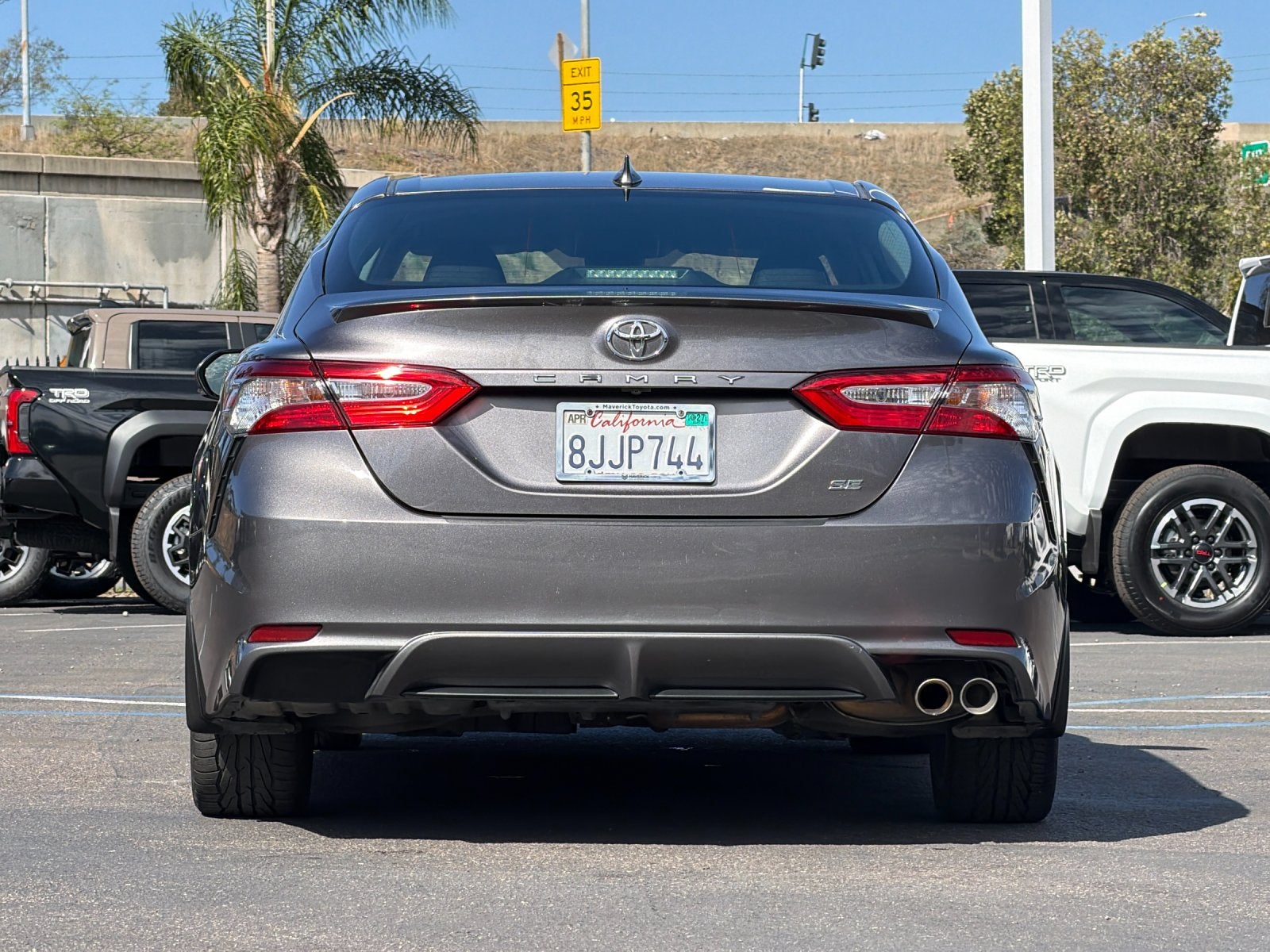 2019 Toyota Camry SE