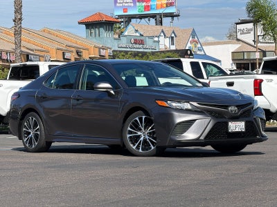 2019 Toyota Camry SE