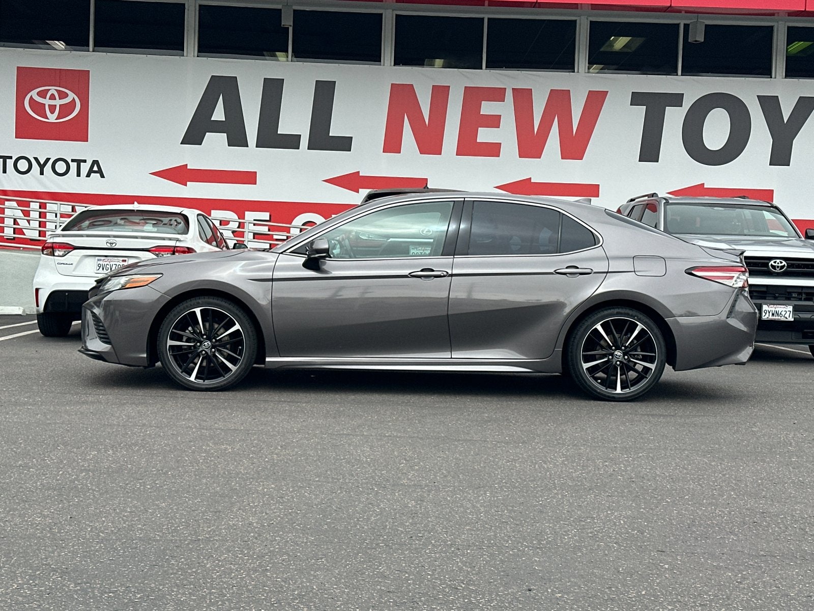 2019 Toyota Camry XSE
