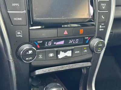 2017 Toyota Camry Hybrid XLE