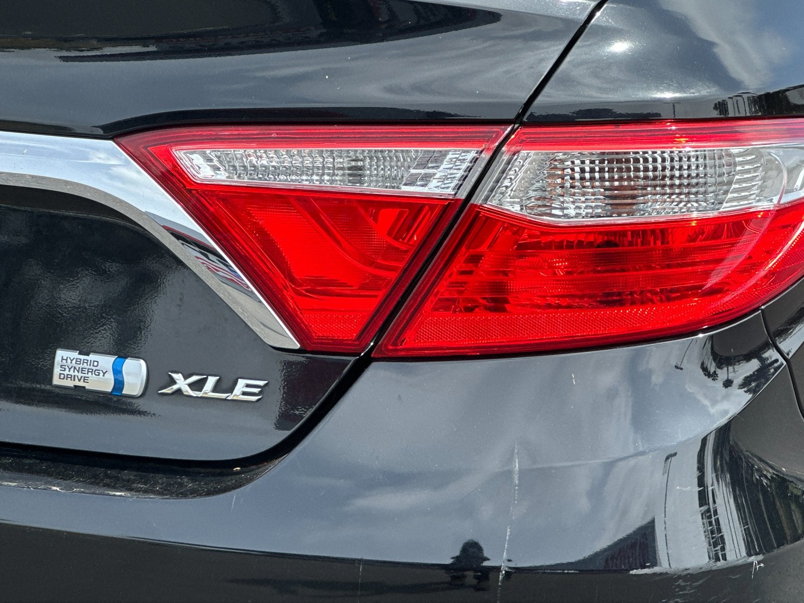 2017 Toyota Camry Hybrid XLE