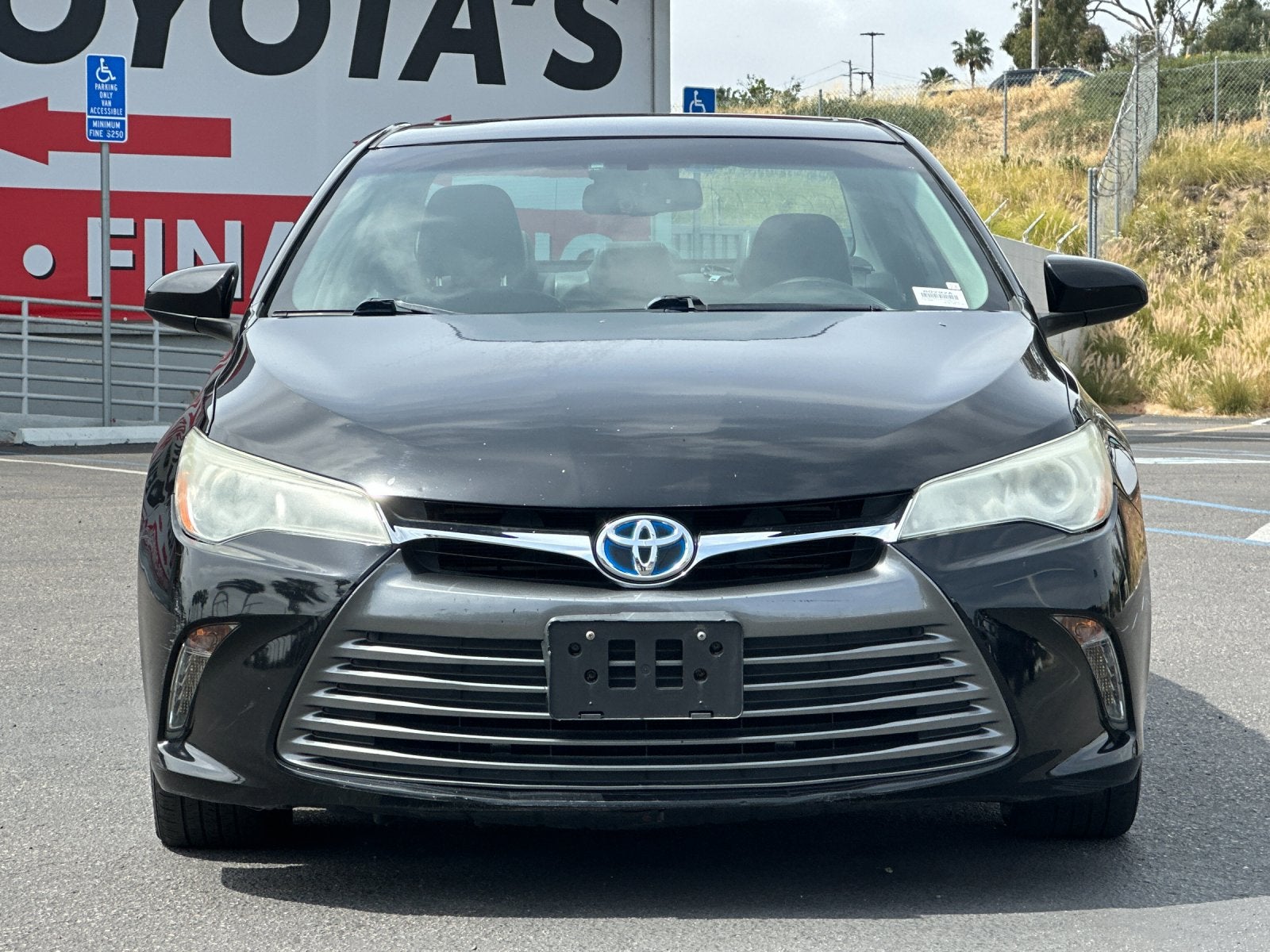 2017 Toyota Camry Hybrid XLE
