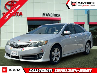 2014 Toyota Camry SE