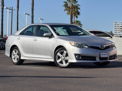 2014 Toyota Camry SE