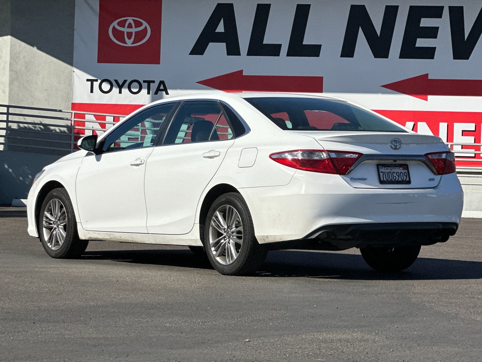 2017 Toyota Camry SE
