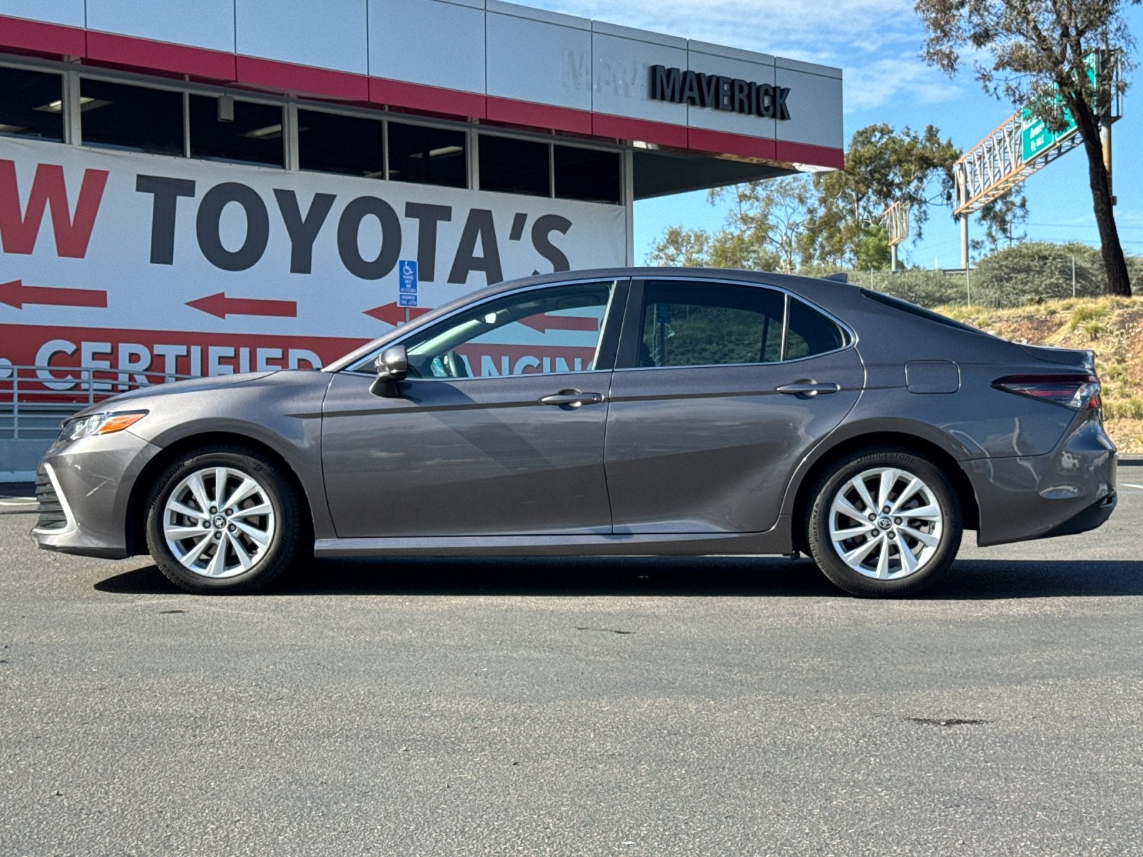 2023 Toyota Camry LE