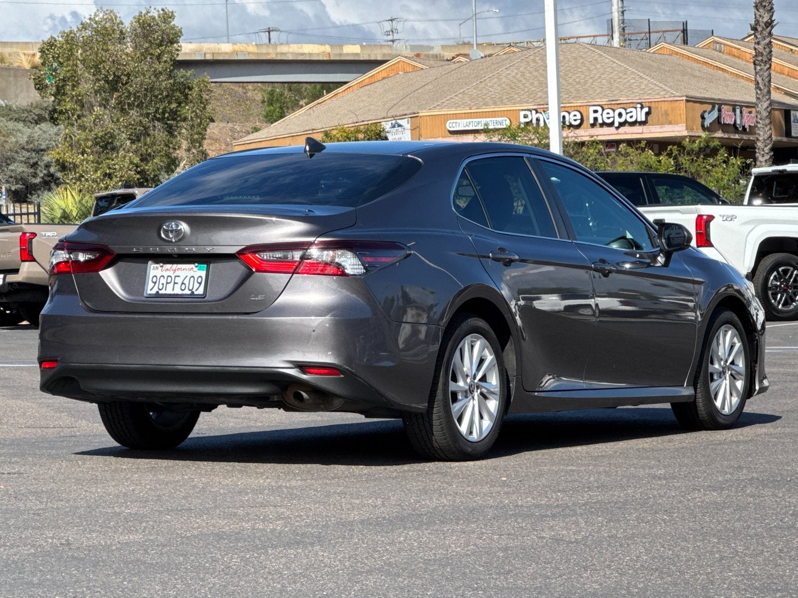 2023 Toyota Camry LE
