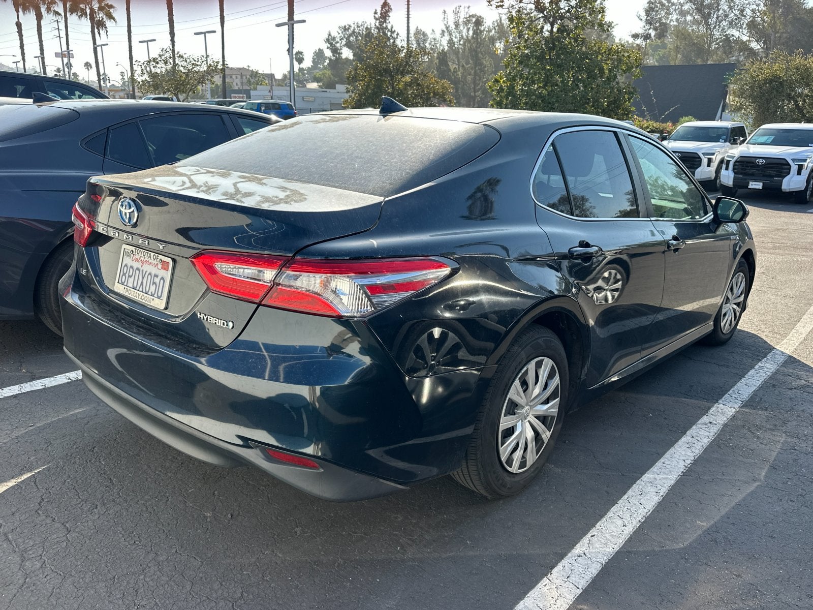 2020 Toyota Camry Hybrid LE