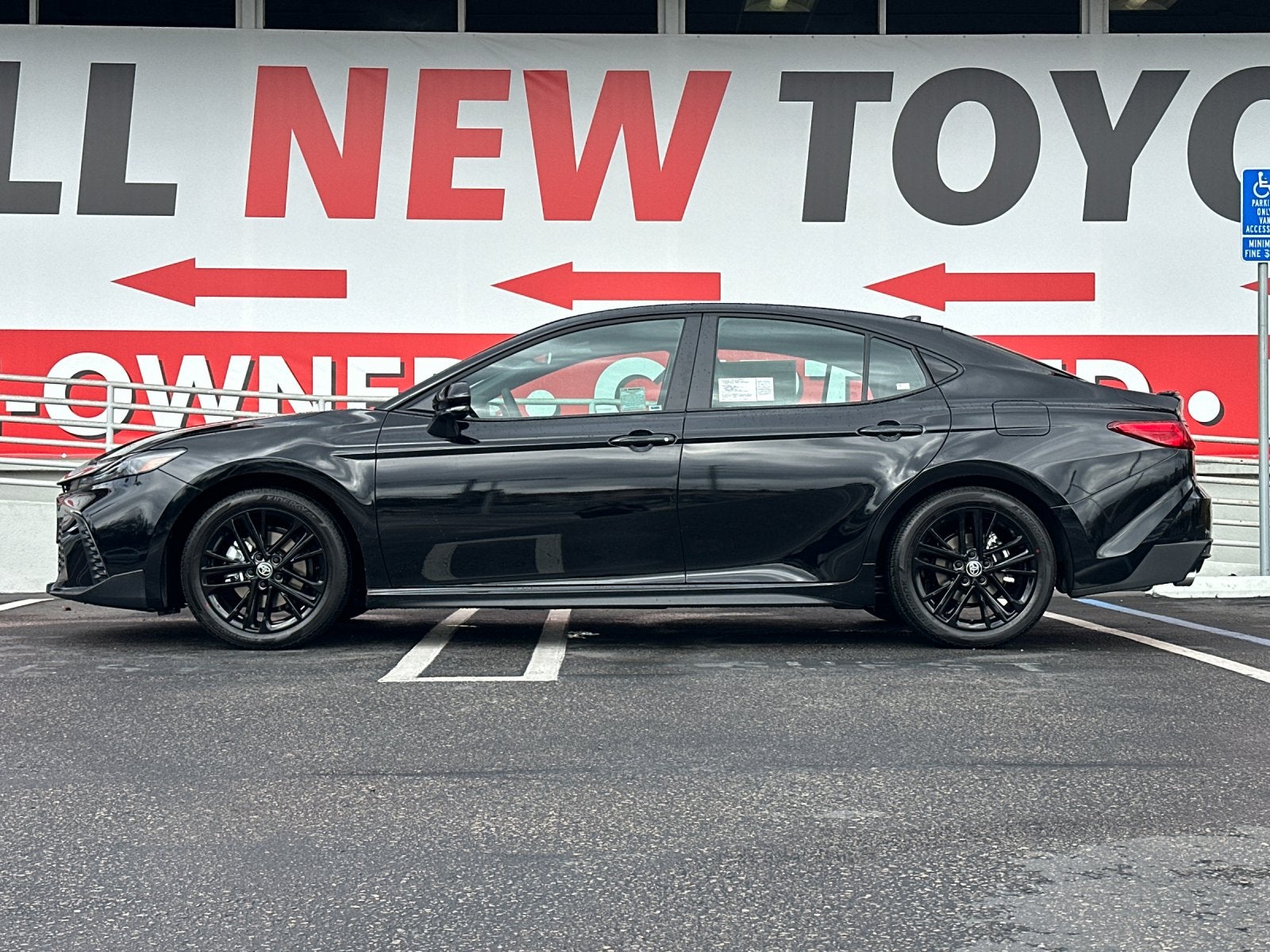 2026 Toyota Camry SE