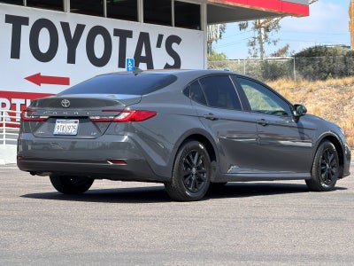 2025 Toyota Camry LE