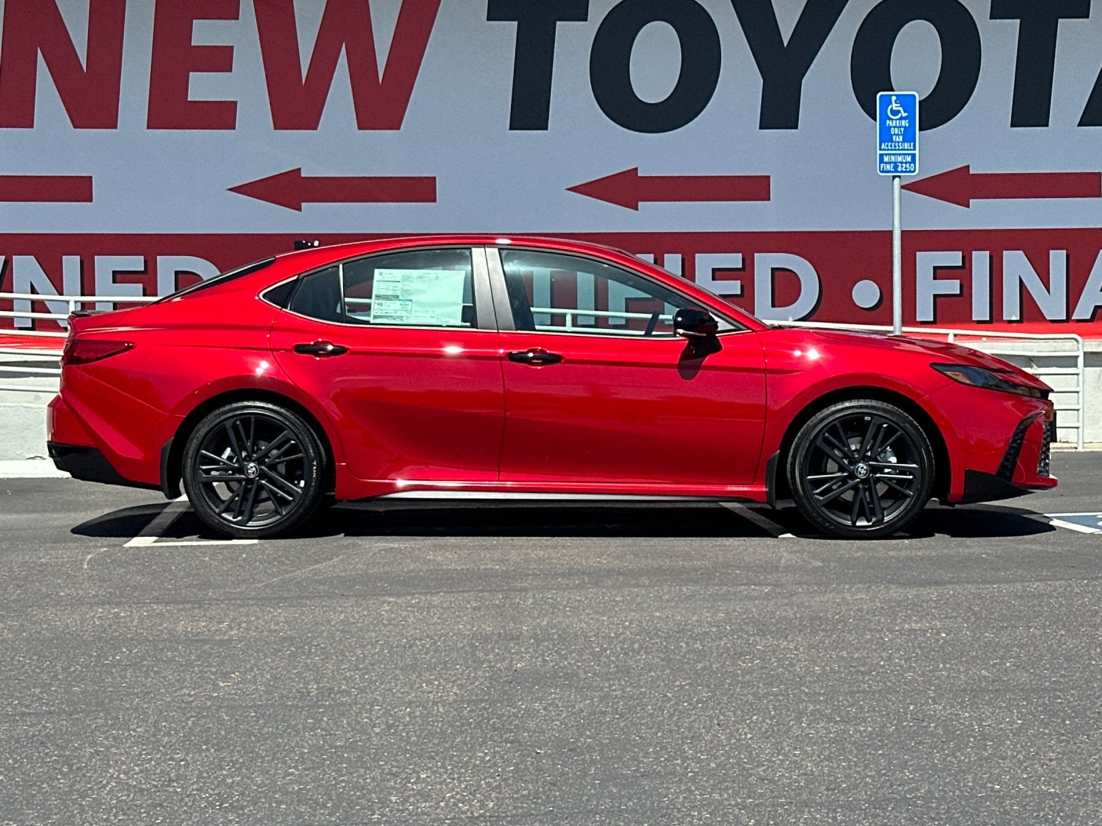 2026 Toyota Camry SE Nightshade