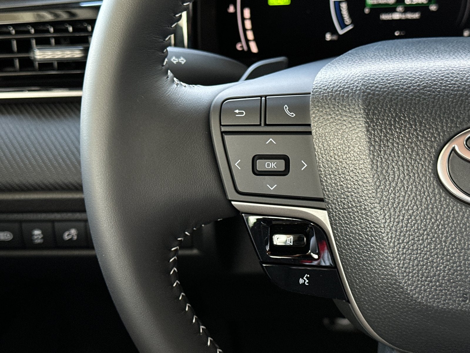 2026 Toyota Camry SE Nightshade