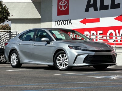 2025 Toyota Camry LE