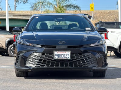 2025 Toyota Camry SE