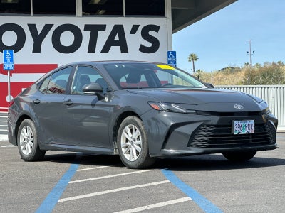 2025 Toyota Camry LE